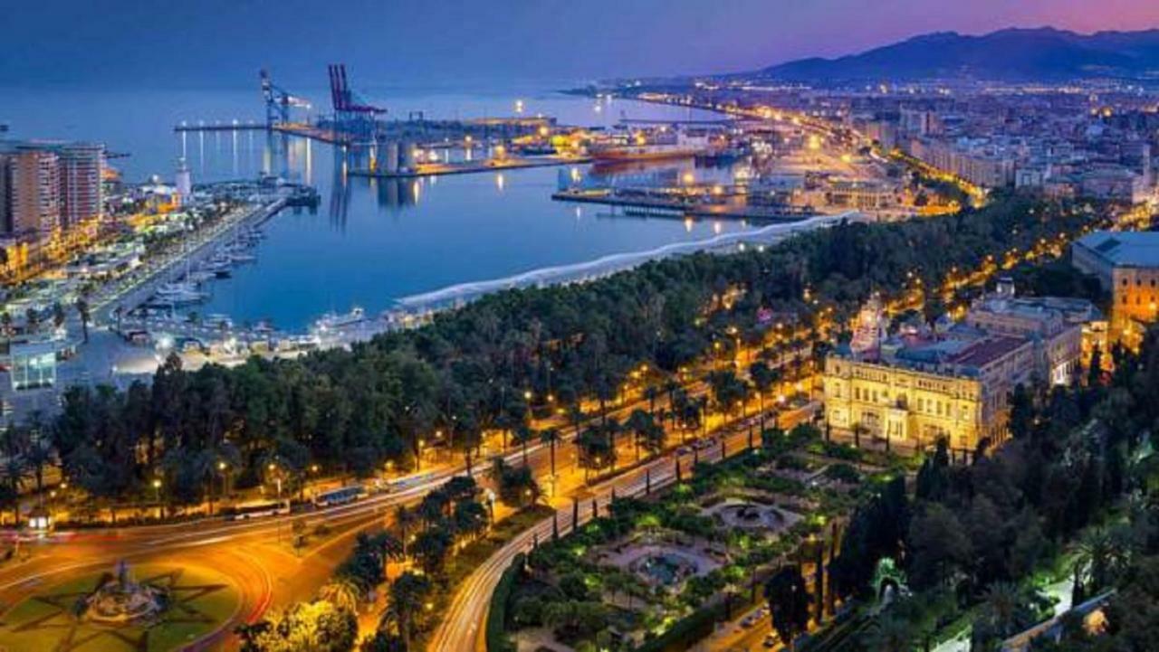 Malaka Leilighet Málaga Eksteriør bilde